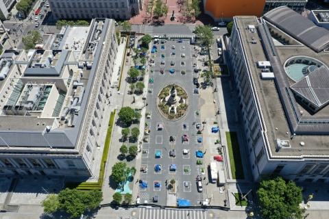 Wali Kota Los Angeles Akan Sediakan Hotel untuk Tampung Warga Tunawisma (2)