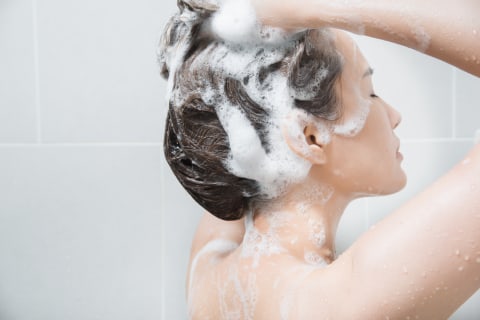 Ilustrasi Shampoo untuk Rambut Berwarna. Foto: Shutterstock