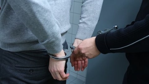 Selebgram AK Ditangkap Polisi karena Narkoba