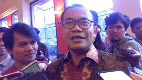 Di Ruu Cipta Kerja Pemerintah Ikut Tanggung Pesangon Pekerja Kena Phk Kumparan Com