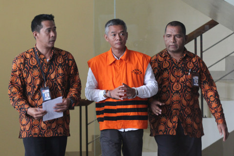 Tersangka kasus suap Wahyu Setiawan usai menjalani pemeriksaan di Gedung KPK, Jakarta, Rabu (15/1). Foto: Nugroho Sejati/kumparan