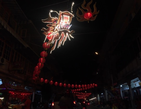 Foto: Ibadah Malam Tahun Baru Imlek di Singkawang (2)