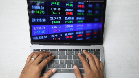 IHSG Diprediksi Menguat Terbatas Hari Ini (1)