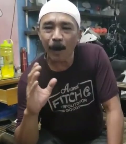 7 Artis Indonesia Yang Namanya Melejit Berkat Sinetron Religi Kumparan Com