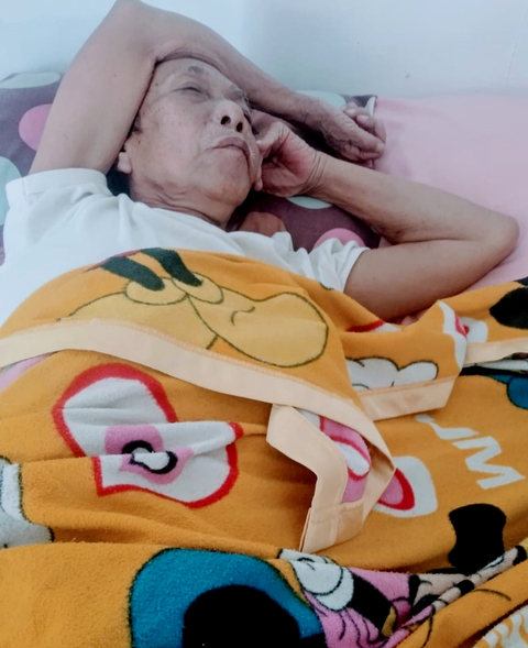 Istri Ungkap Alasan Pindah Tempat Pemakaman Pak Ogah 