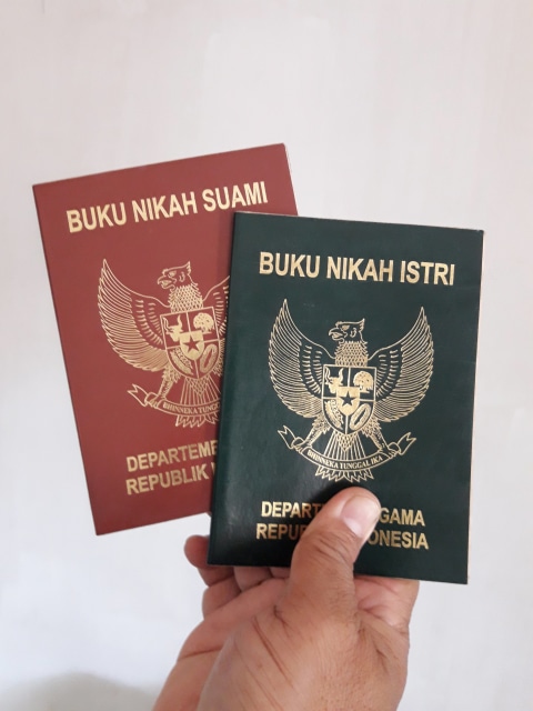 Ilustrasi buku pernikahan. Foto: Shutter Stock 