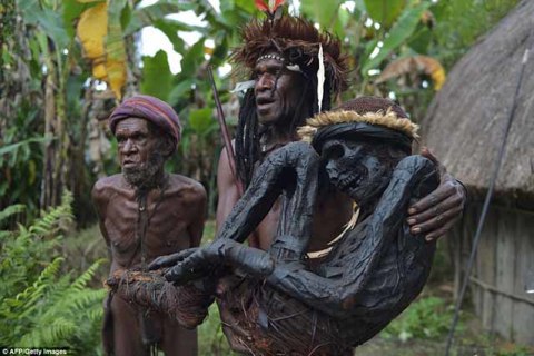 Mengenal Rumah Adat Papua Beserta Penjelasannya Lebih Dalam Kumparan Com