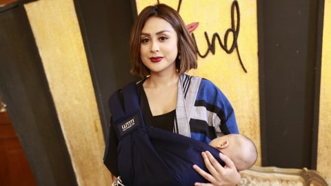 Penyanyi dangdut Selvi Kitty saat menghadiri launcing lipstik dikawasan Menteng Jakarta Rabu (3/4). Foto: Ronny