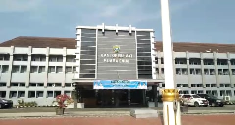 Ott Kpk Atas Bupati Muara Enim Diklaim Tak Ganggu Pelayanan Pemkab Kumparan Com