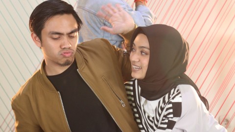 Ayudia Bing Slamet dan Ditto Percussion  Foto: Cornelius Bintang/kumparan