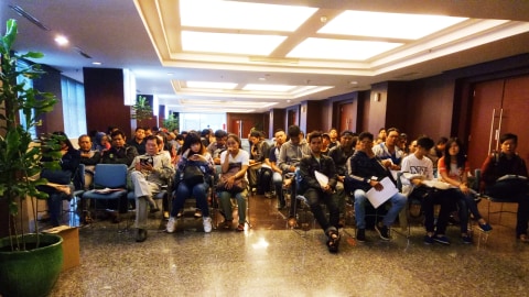 Antrean di Kantor Ditjen Pajak saat hari terakhir tax amnesty jilid I. Foto: Nicha Muslimawati/kumparan
