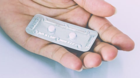 Ilustrasi Pil KB Microgynon. Foto: Shutter Stock