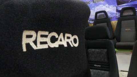 Jok Recaro bekas Foto: Aditya Pratama Niagara/kumparanOTO