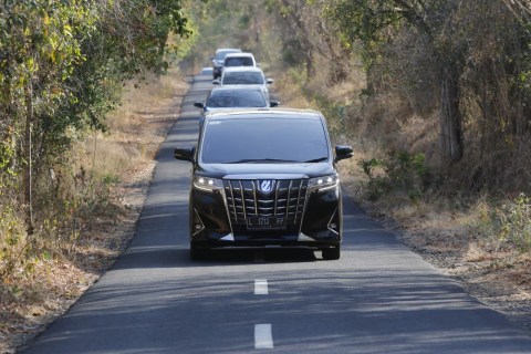 Toyota Alphard hybrid Foto: muhammad ikbal/kumparan