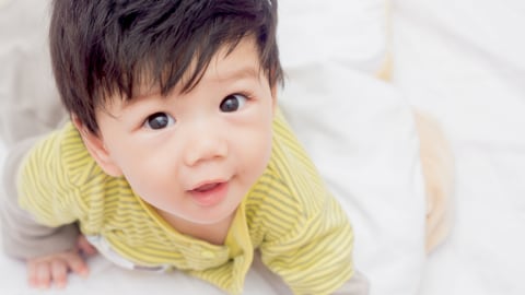 Ilustrasi Balita Bangun Tidur Terlalu Pagi Foto: Shutterstock