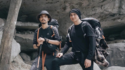 Fiersa Besari dan Anji. Foto: Instagram @fiersabesari
