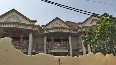 Muzdalifah Mantan Istri Pedangdut Nassar Jual Rumah Seharga Rp 30 M Kumparan Com