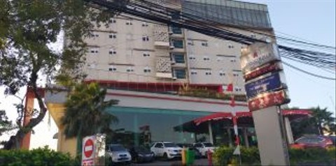 Hotel Grand Cordela, hotel yang diduga tempat menginap Angela Hindriati di Jalan Soekarno Hatta, Kota Bandung Foto: Rachmadi Rasyad/kumparan