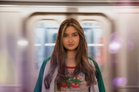 Single Stephanie Poetri tampil di Billboard Times Square. Foto: Dok. Istimewa