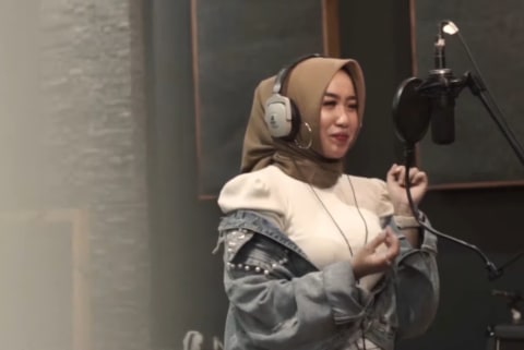 One Million Stars Rilis Ulang Lagu Berharap Tak Berpisah Milik Reza Artamevia Kumparan Com One Million Stars Rilis Ulang Lagu Berharap Tak Berpisah Milik Reza Artamevia Kumparan Com