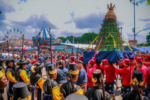 Grebeg Syawal  Foto: Shutter stock