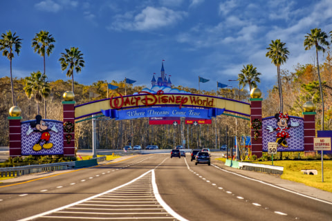 Disneyland California Kembali Dibuka Usai Tutup Setahun Akibat Pandemi COVID-19