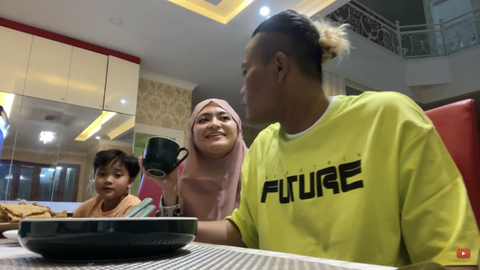 Fakta-fakta Konflik Rumah Tangga Sule-Nathalie yang Berujung Kembali Harmonis (9)