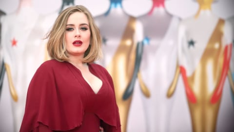 5 Lagu Adele Paling Galau Yang Bisa Buat Kamu Ambyar Kumparan Com