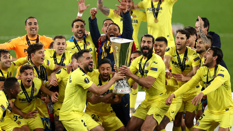 Villarreal Menang Adu Penalti lawan MU, Unai Emery Ogah Disebut Beruntung