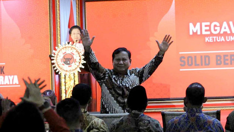 Ketua Umum Partai Gerindra Prabowo Subianto saat menghadiri Kongres V PDIP di Bali, Kamis (8/8). Foto: Jamal Ramadhan/kumparan