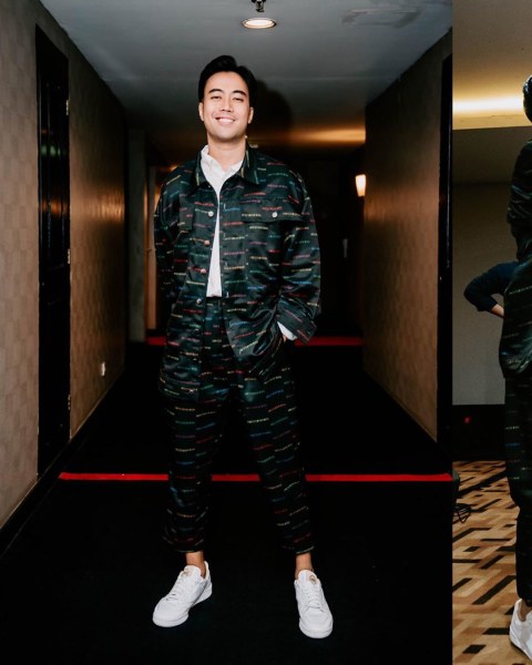 Lirik Lagu Cinta Untuk Mama Vidi Aldiano Kumparan Com