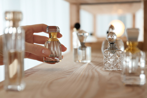 Ilustrasi parfum. Foto: Shutterstock