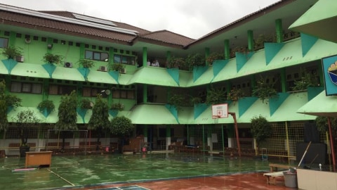 Suasana di SMAN 8 Jakarta, Senin (6/1). Foto: Andesta Herli Wijaya/kumparan