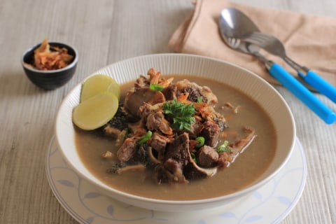 Ilustrasi coto Makasar. Foto: Shutterstock
