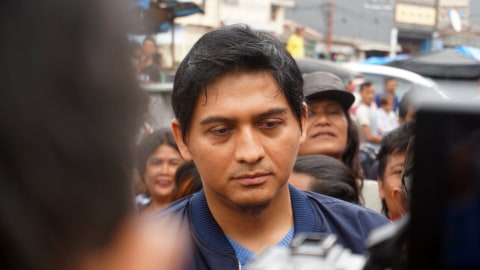 Lucky Hakim di lokasi kebakaran Krukut. Foto: Garin Gustavian Irawan/kumparan