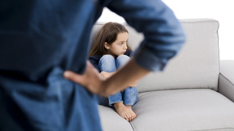 Ilustrasi anak dimarahi ibu.  Foto: Thinkstock