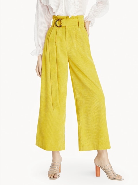 Ilustrasi Celana High Waist Foto: Pomelo