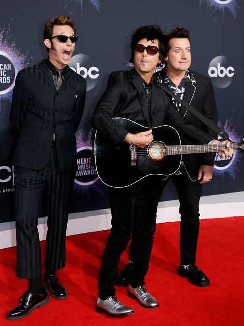 Green Day di acara American Music Awards 2019, Los Angeles, California, AS. Foto: REUTERS/Danny Moloshok