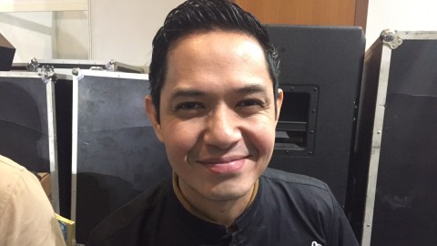 Dude Harlino Soal Roger Danuarta Mualaf Mudah Mudahan Istikamah Kumparan Com