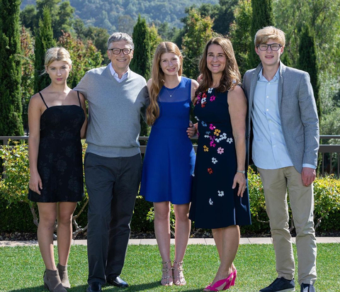 Bill Gates dan Melinda Cerai, Bagaimana Nasib Yayasan Filantropi Mereka? (1)