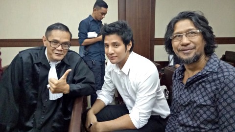 Ammar Zoni bersama sang ayah, Suhendri Zoni, Foto: Regina Kunthi Rosary/kumparan