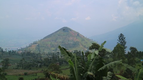 7 Tempat Wisata Di Garut Yang Wajib Dikunjungi Kumparan Com