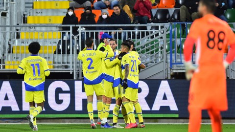 Hasil Liga Italia: Eks Kiper MU Tampil Menawan, Venezia Tahan Juventus (1)