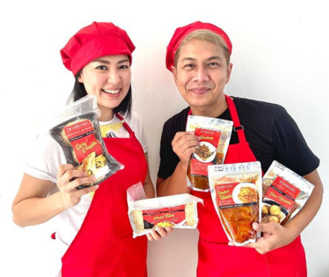 Imbas Corona, 5 Artis Ini Banting Setir Jual Makanan, dari Jengkol hingga  Rawon - kumparan.com
