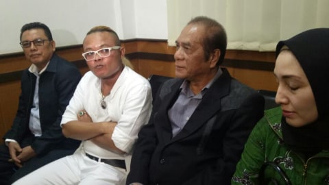 5 Pernyataan Sule Saat Jalani Mediasi Perceraian Kumparan Com