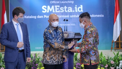 KemenkopUKM Luncurkan Portal Nasional SMEsta.id, Dongkrak UKM Go Global