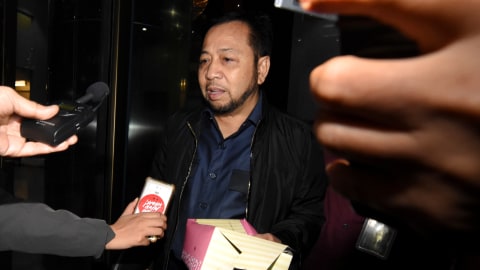 Setya Novanto seusai menjalani pemeriksaan di gedung KPK, Kamis (12/9/2019). Foto: ANTARA FOTO/Indrianto Eko Suwarso