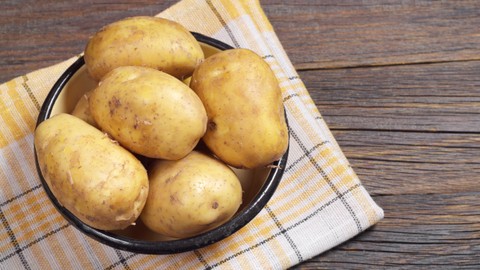 Manfaat Makan Kentang untuk Ibu Hamil. Foto: Aleksandrs Samuilovs/Shutterstock