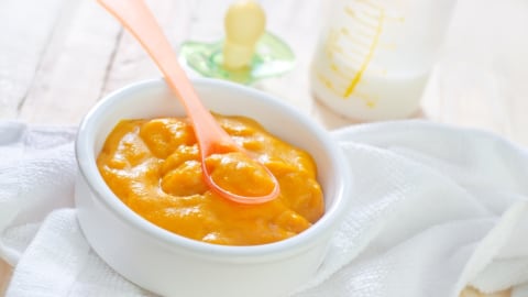 Resep Makanan Bayi 9 Bulan Penambah Berat Badan : Bubur bisa menjadi