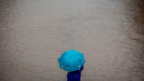 Ilustrasi banjir. Foto: ANTARA FOTO/Aprillio Akbar
